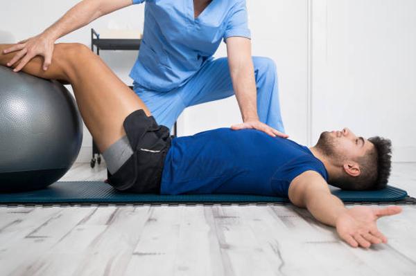 Empowering Recovery: The Benefits of Sports Physiotherapy for Active Individuals