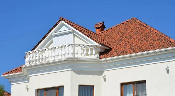 Expert Roofing Solutions: Replace and Install with Confidence