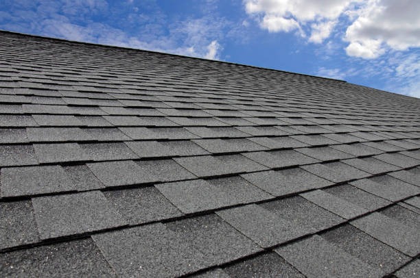 Licensed Roofing Contractor Why It Matters for Your Roof