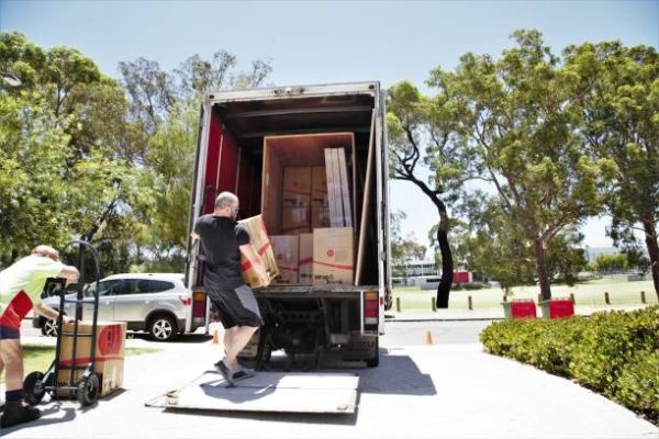 How to Ensure Your Movers Are Licensed, Insured, and Trustworthy