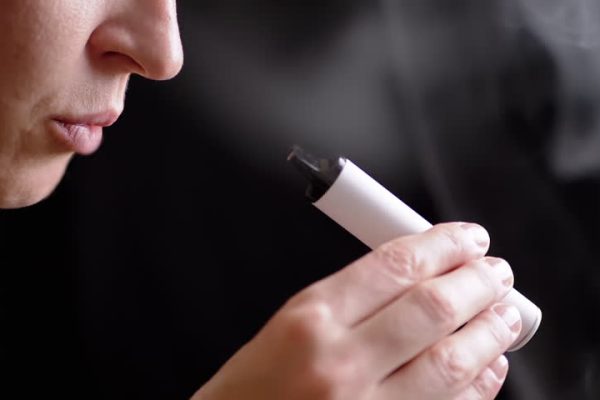 How to Deal with Minor Scratches on Devices: A Comprehensive Guide