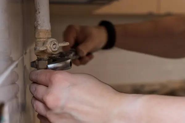 Licensed plumber oceanside for commercial plumbing projects