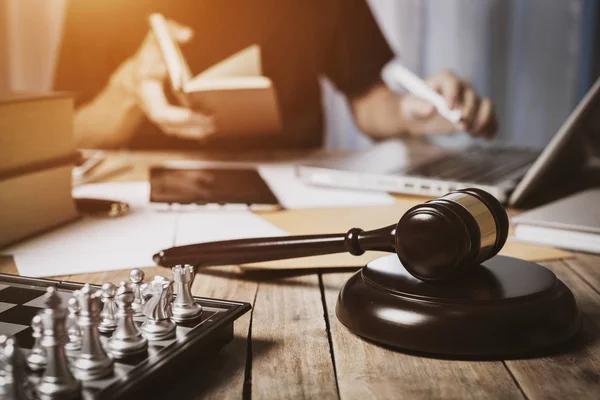 Attorney Referral Network Explained: What You Need to Know