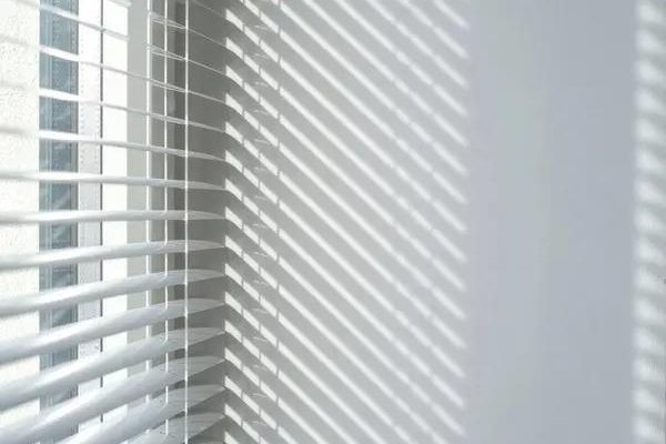 Expert Blinds Fitting Services in Southampton