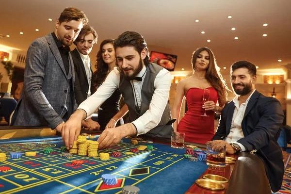 How to Review a Singapore online casino Before Playing